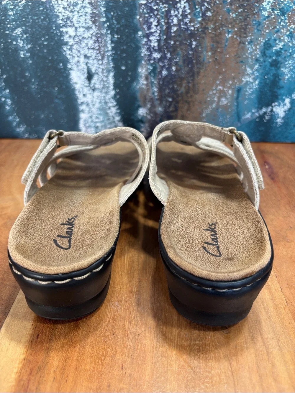 Clarks 2010 tan